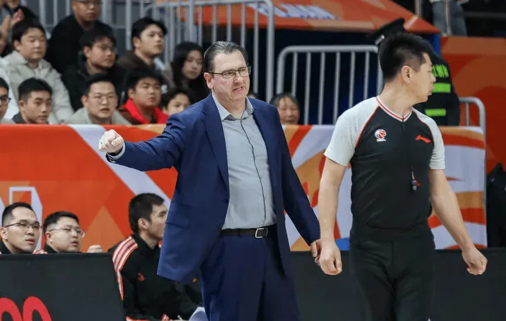 开云体育官网-凯撒：上半场我们一度追到10分以内，但确实是实力有差距